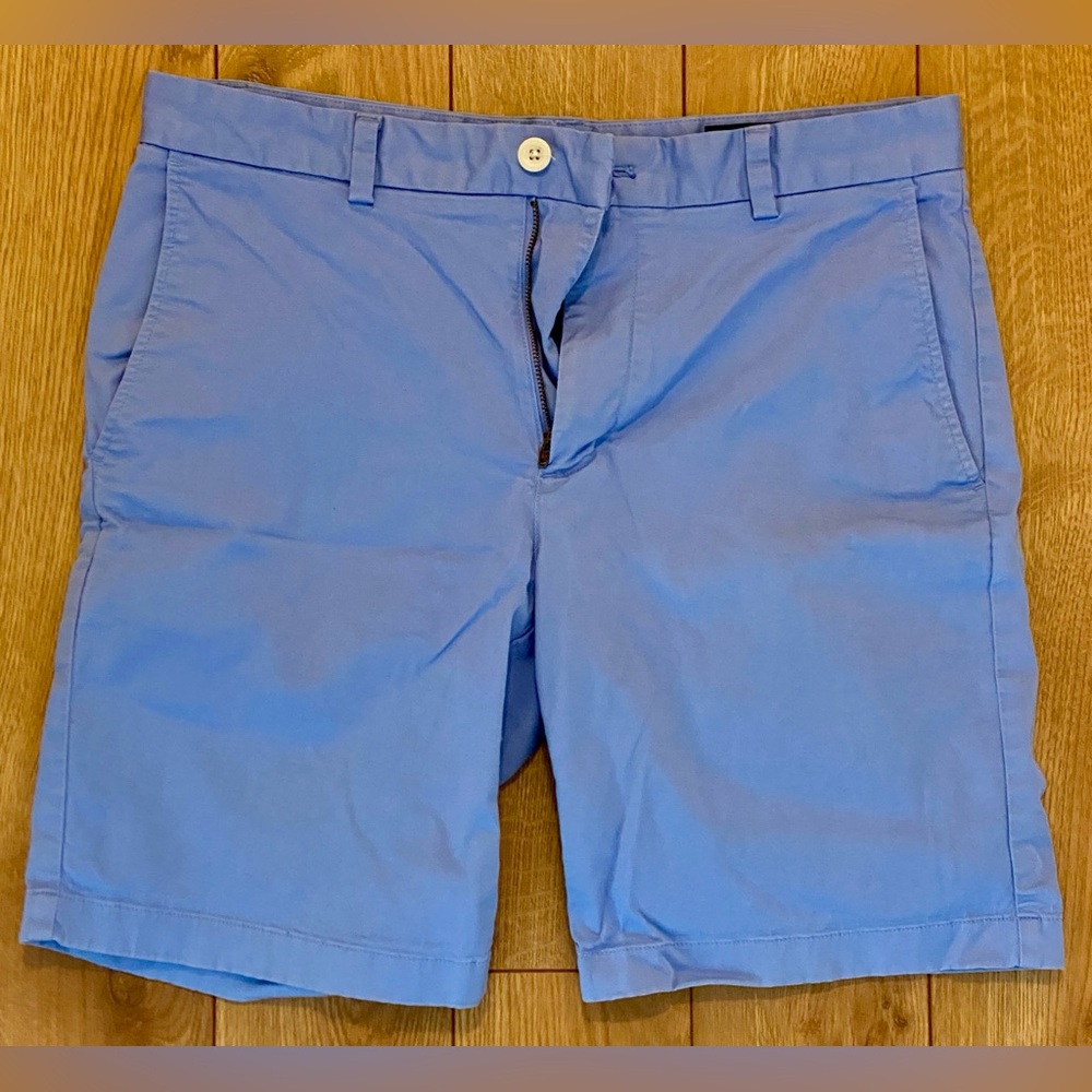 Vineyard Vines Breaker Shorts – Blue, 32" Waist, 9" Inseam, Like New